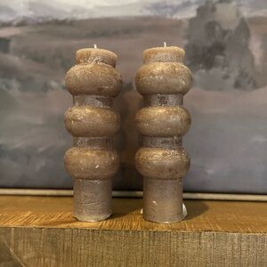 2 Totem Pilar Unscented Candles